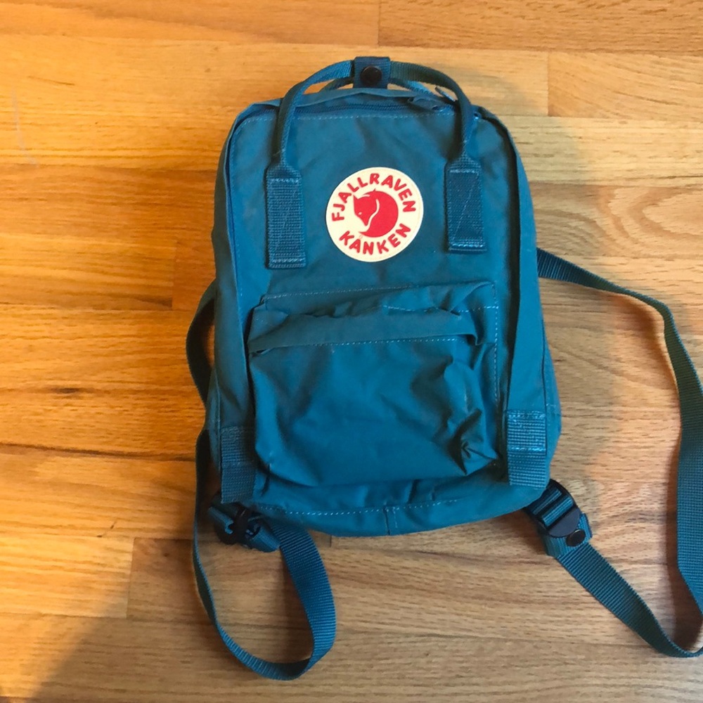 Fjallraven kanken mini backpack
